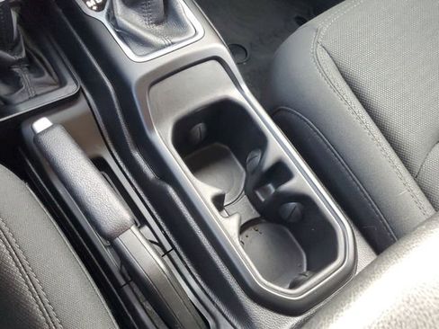 Certified 2020 Jeep Gladiator Sport w/ Quick Order Package 24S image 29