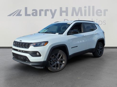 New 2026 Jeep Compass Latitude image 1