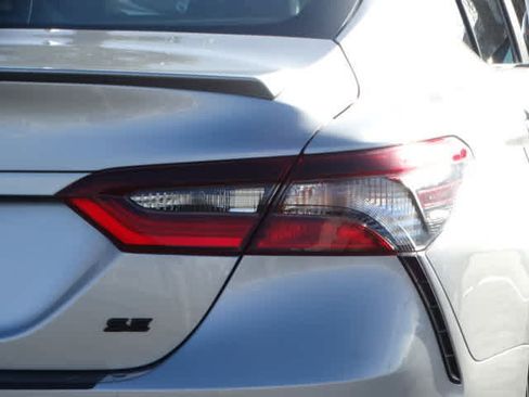 Used 2024 Toyota Camry SE w/ Blackout Package (TMS) image 11