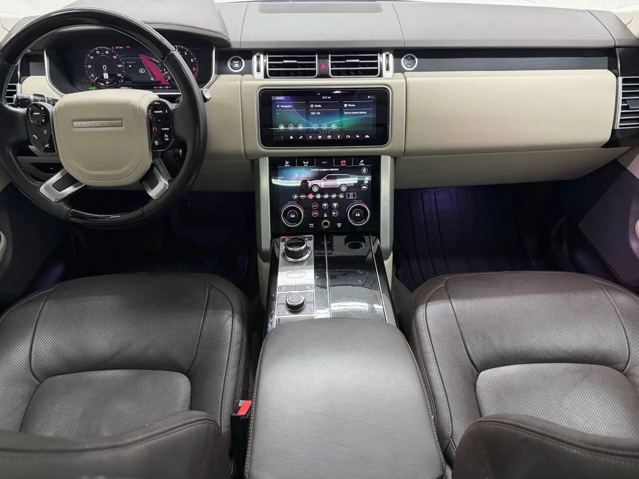 Used 2020 Land Rover Range Rover HSE AWD/4WD image 2