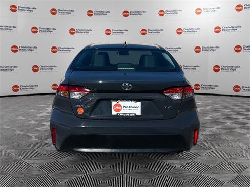 Used 2023 Toyota Corolla LE image 4