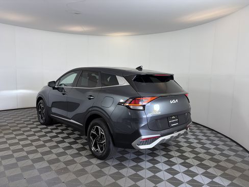 Certified 2023 Kia Sportage LX AWD/4WD image 8