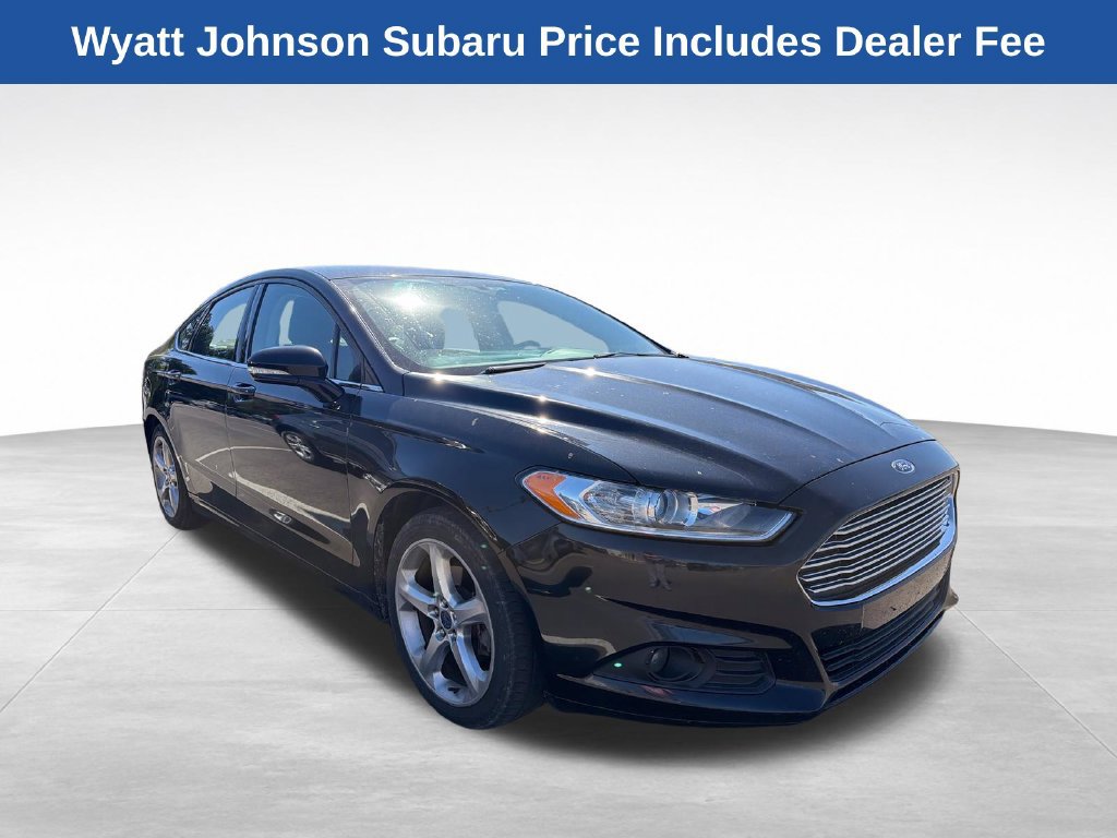 Used 2016 Ford Fusion SE w/ Equipment Group 201A FWD image 13