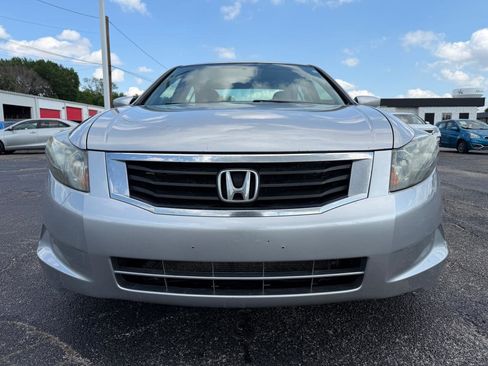 Used 2010 Honda Accord LX image 2