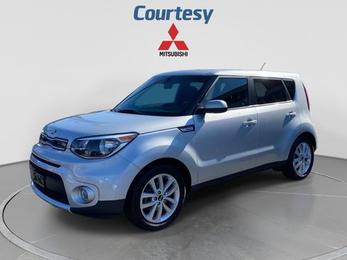 Used 2017 Kia Soul + FWD image 1