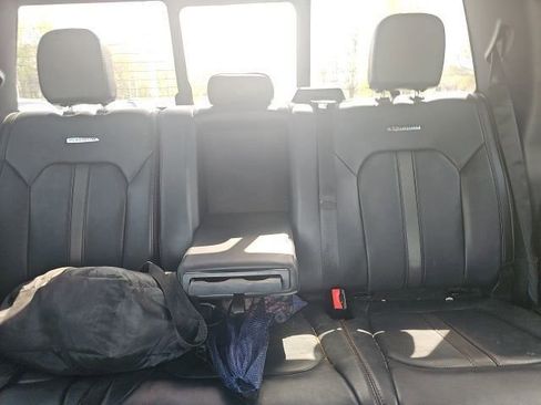 Used 2019 Ford F150 Platinum w/ Technology Package image 5