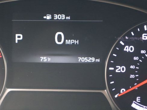 Used 2018 Kia Soul ! w/ Tech Package FWD image 10