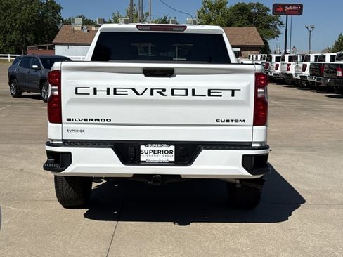 New 2026 Chevrolet Silverado 1500 Custom w/ Turbomax Blackout Package AWD/4WD image 4