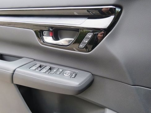 Used 2024 Honda CR-V EX-L image 24