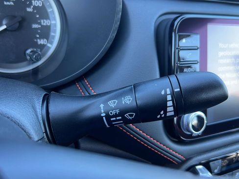 New 2025 Nissan Versa SR w/ Trunk Package image 27