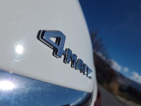 Used 2018 Mercedes-Benz C 300 4MATIC Sedan image 17