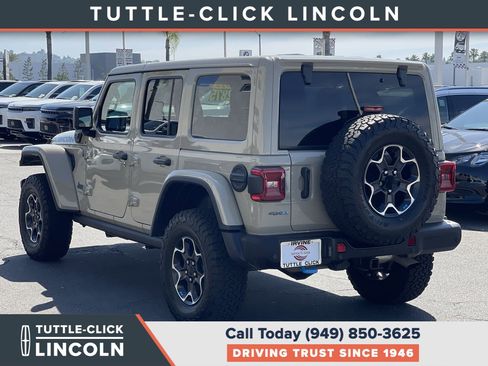 Used 2022 Jeep Wrangler Unlimited Rubicon 4xe w/ Steel Bumper Group AWD/4WD image 4