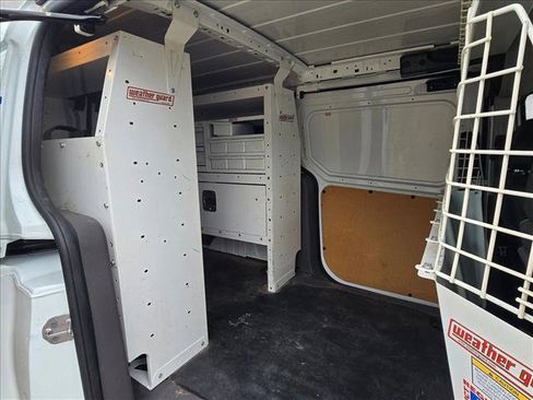 Used 2020 Ford Transit Connect XL FWD image 17