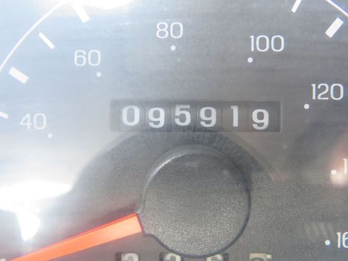 Used 2001 Ford F450 2WD Crew Cab Super Duty image 21