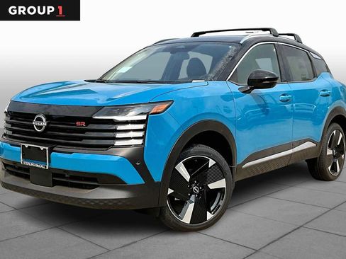 New 2025 Nissan Kicks SR image 1