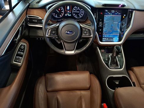 Used 2021 Subaru Outback Touring XT image 2