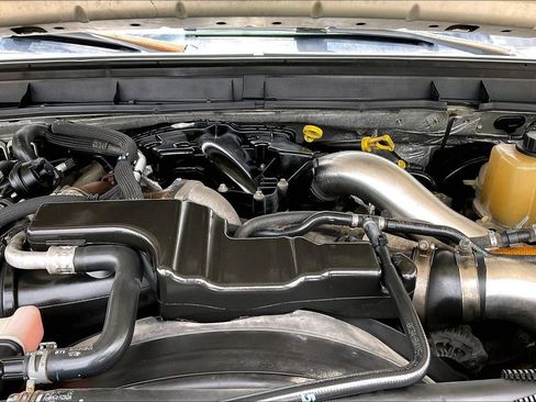 Used 2011 Ford F250 Lariat w/ Lariat Ultimate Pkg AWD/4WD image 31
