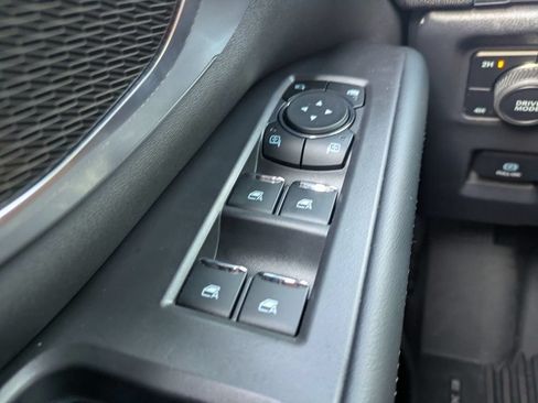 Used 2025 Ford Expedition Max Platinum w/ Stealth Performance Package AWD/4WD image 30