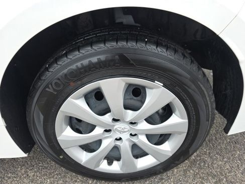 Certified 2024 Toyota Corolla LE image 6