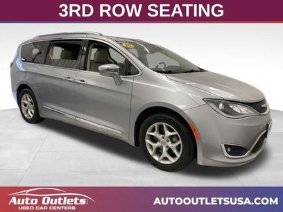 Used 2020 Chrysler Pacifica Limited