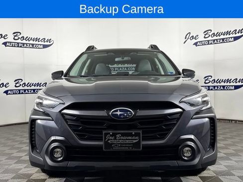 Used 2023 Subaru Outback Premium AWD/4WD image 3