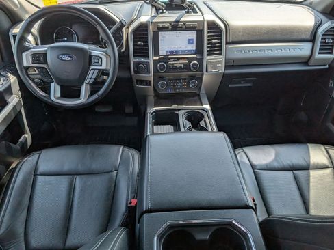 Used 2020 Ford F250 Lariat w/ Lariat Value Package AWD/4WD image 5