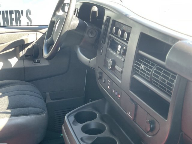 Used 2025 Chevrolet Express 2500 w/ Driver Convenience Package RWD image 11