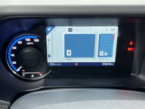 Used 2024 Ford Bronco Black Diamond image 21