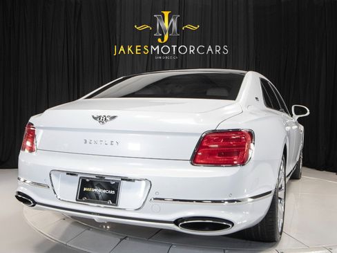 Used 2020 Bentley Flying Spur W12 w/ First Edition Specification image 12