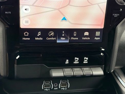 Used 2025 RAM 1500 Big Horn image 28