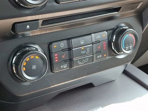 Certified 2018 Ford F150 XLT w/ Equipment Group 302A Luxury AWD/4WD image 17