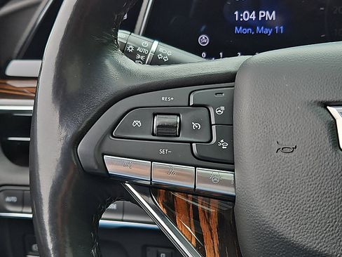 Used 2024 Cadillac Escalade ESV Premium Luxury AWD/4WD image 22