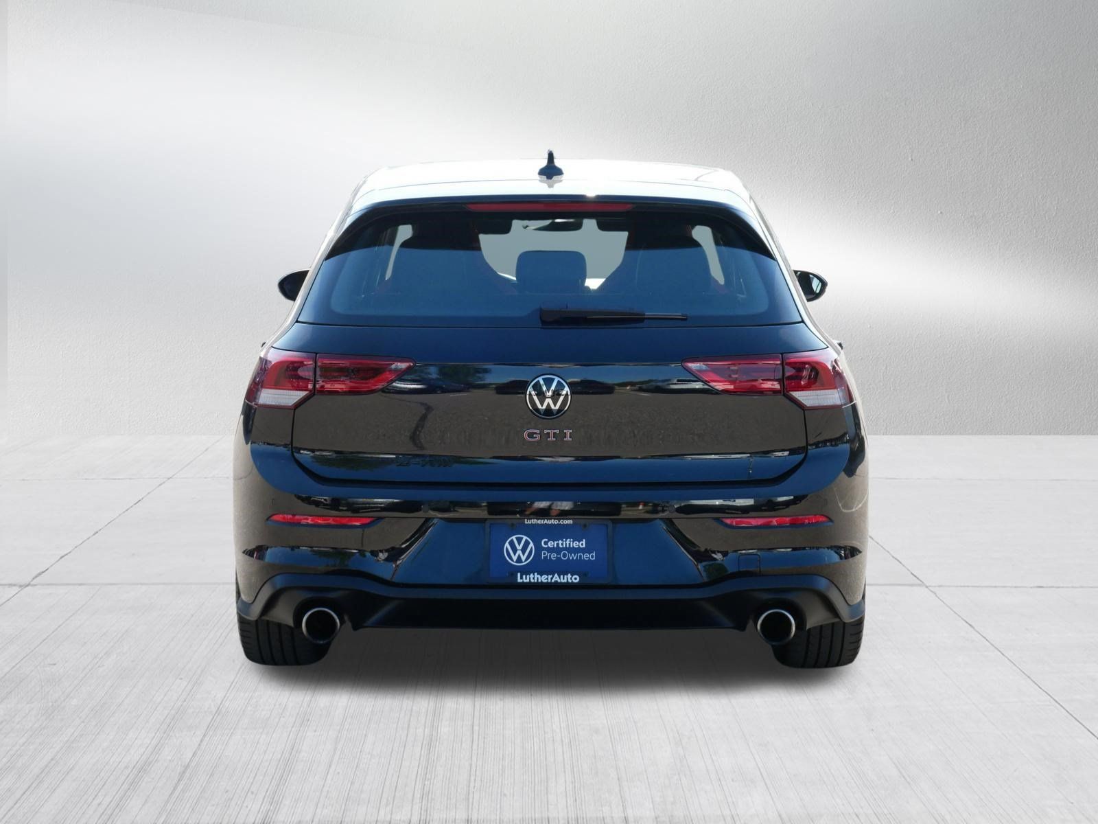 Certified 2024 Volkswagen GTI SE FWD image 6