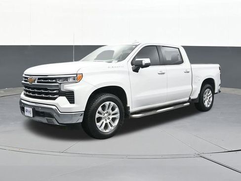 Used 2022 Chevrolet Silverado 1500 LTZ image 4