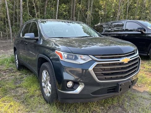 Used 2021 Chevrolet Traverse LT FWD image 12