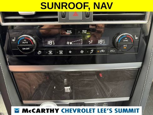 Used 2024 INFINITI QX80 Luxe AWD/4WD image 9