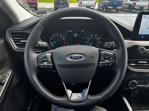 Used 2022 Ford Escape SE w/ Convenience Package AWD/4WD image 13