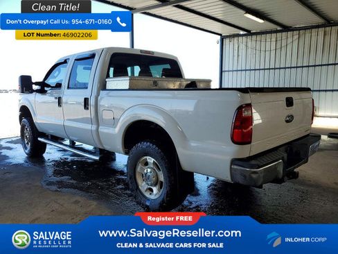 Used 2015 Ford F250 XLT w/ XLT Interior Package AWD/4WD image 3