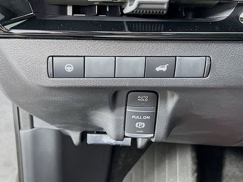 New 2026 Nissan Murano SL AWD/4WD image 9