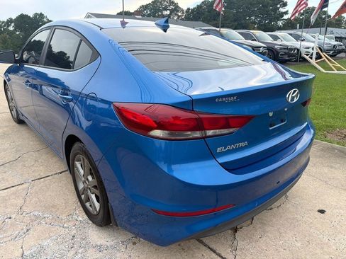 Used 2018 Hyundai Elantra SEL FWD image 8