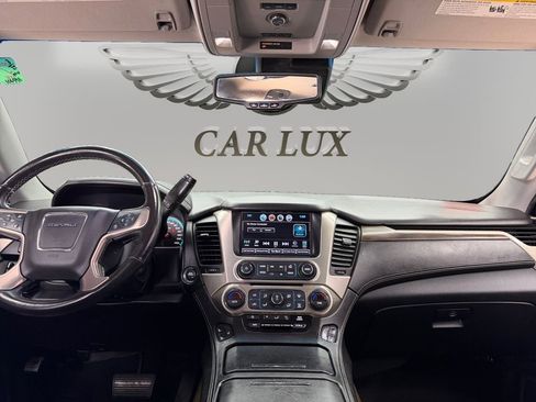 Used 2018 GMC Yukon XL Denali RWD image 11