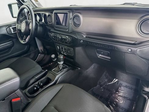 Used 2021 Jeep Wrangler Sport AWD/4WD image 30