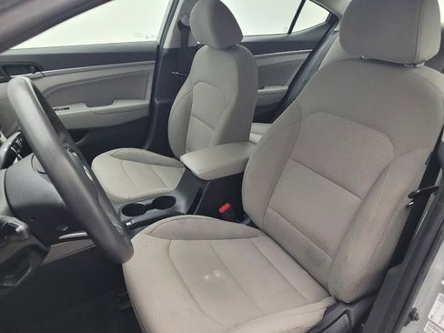 Used 2019 Hyundai Elantra SEL FWD image 17