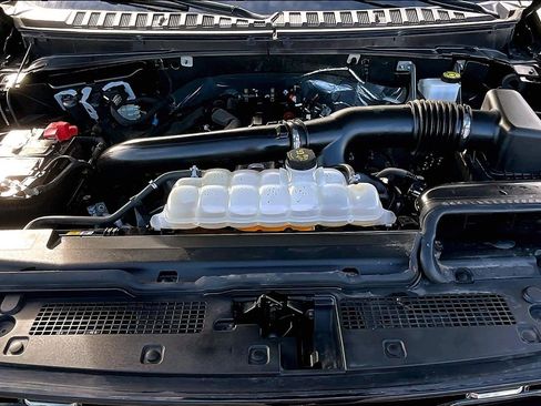 Used 2024 Ford Expedition Max Limited image 10