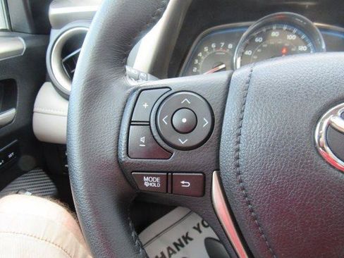Used 2014 Toyota RAV4 Limited AWD/4WD image 26