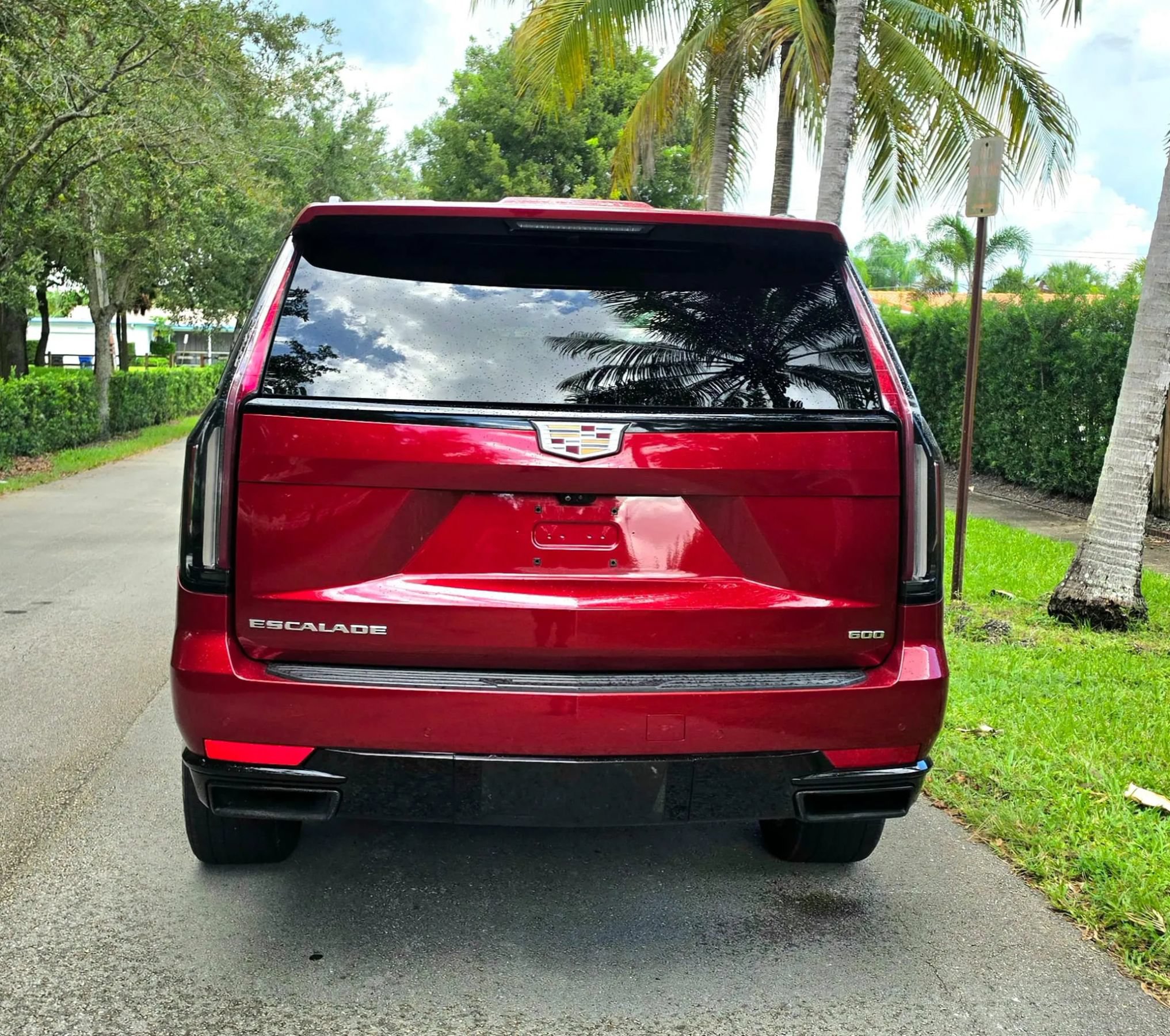 Used 2021 Cadillac Escalade Sport AWD/4WD image 13