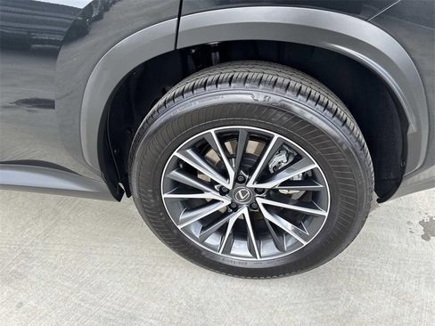 Used 2025 Lexus NX 350 AWD w/ Premium Package image 8
