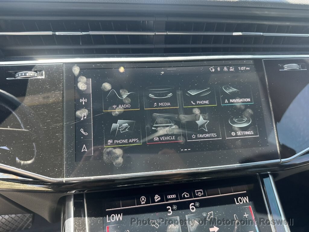 Used 2022 Audi Q8 Premium Plus AWD/4WD image 17