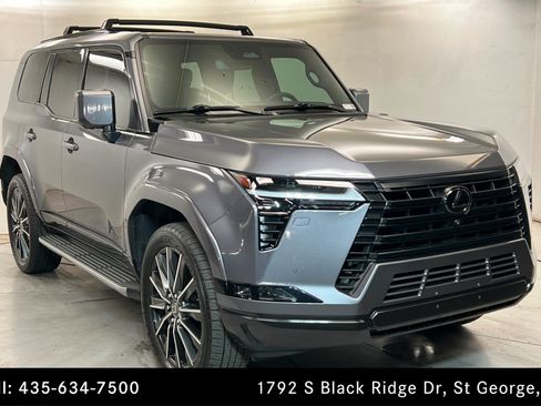 Used 2024 Lexus GX 550 w/ Accessory Package (Z1) AWD/4WD image 7