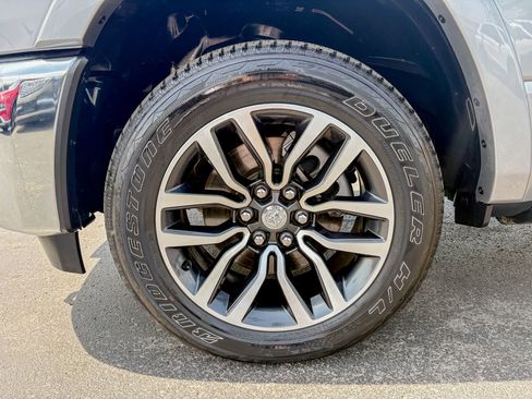 Used 2025 RAM 1500 Limited AWD/4WD image 13